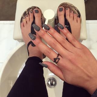 Chantel Jeffries feet photo thumbnail