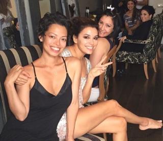 Eva Longoria feet photo thumbnail