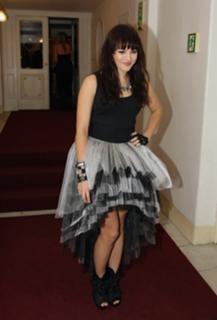 Ewa Farna feet photo thumbnail