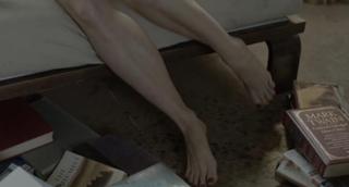 Jessica Stroup feet photo thumbnail