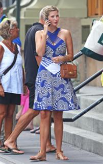 Ivanka Trump feet photo thumbnail