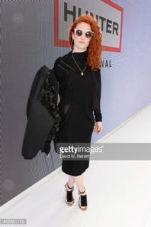 Jess Glynne feet photo 4