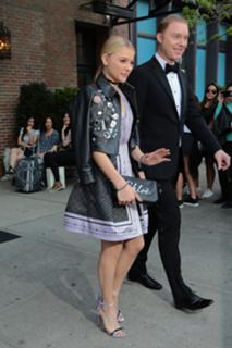 Chloë Grace Moretz feet photo thumbnail