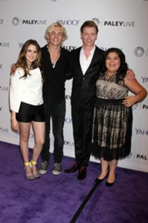 Laura Marano feet photo thumbnail