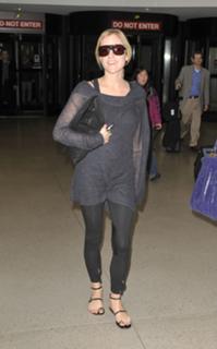 Kristin Cavallari feet photo thumbnail