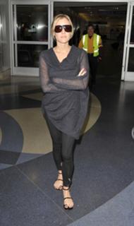 Kristin Cavallari feet photo thumbnail