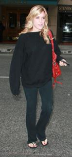 Kristin Cavallari feet photo thumbnail