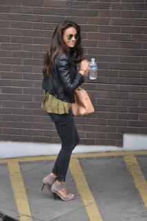 Michelle Keegan feet photo thumbnail