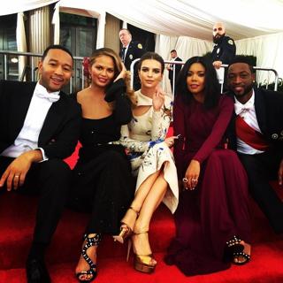 Chrissy Teigen feet photo thumbnail