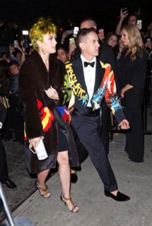 Katy Perry feet photo thumbnail