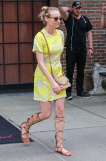 Diane Kruger feet photo thumbnail