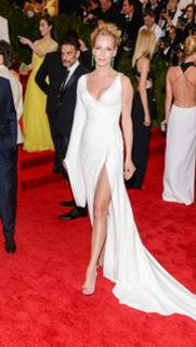 Uma Thurman feet photo thumbnail