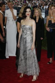 Rachel Weisz feet photo thumbnail