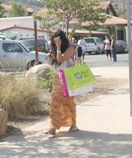 Vanessa Hudgens feet photo thumbnail
