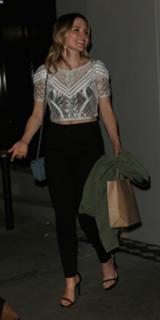 Sophia Bush feet photo thumbnail