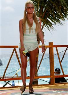 Jessica Simpson feet photo thumbnail