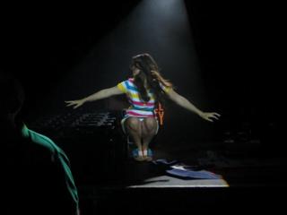 Lana Del Rey feet photo thumbnail
