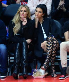 Kendall Jenner feet photo thumbnail