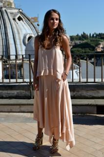 Alicia Vikander feet photo thumbnail