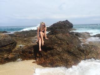 Debby Ryan feet photo thumbnail