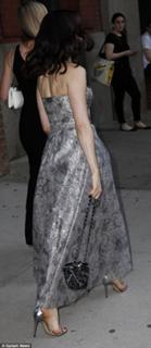 Rachel Weisz feet photo thumbnail