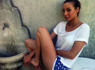 Giorgia Crivello feet photo thumbnail