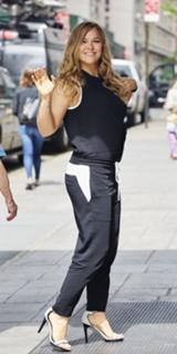 Ronda Rousey feet photo thumbnail