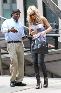 Jenny McCarthy-Wahlberg feet photo thumbnail