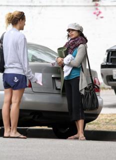 Vanessa Hudgens feet photo thumbnail