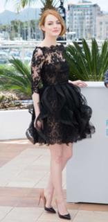 Emma Stone feet photo thumbnail