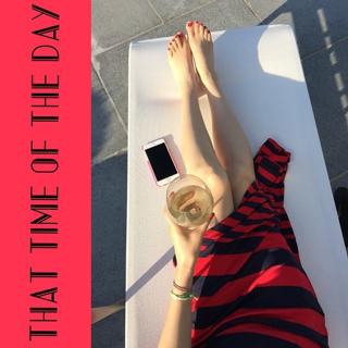 Thalía feet photo thumbnail