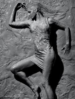 Gisele Bündchen feet photo thumbnail