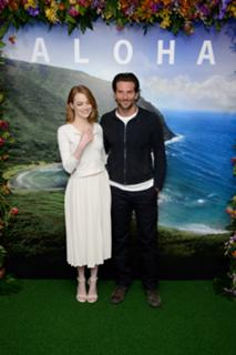 Emma Stone feet photo thumbnail
