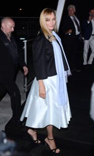 Uma Thurman feet photo thumbnail
