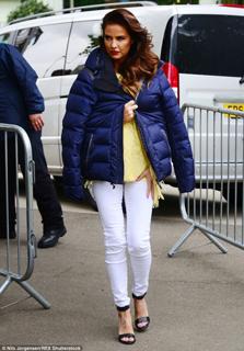 Katie Price feet photo thumbnail