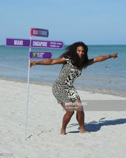 Serena Williams feet photo thumbnail