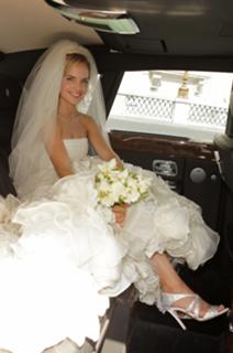 Mena Suvari feet photo thumbnail