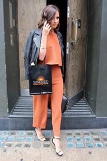 Lucy Mecklenburgh feet photo thumbnail