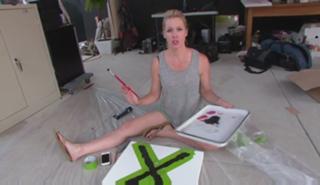 Jennie Garth feet photo thumbnail