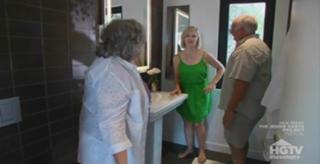 Jennie Garth feet photo thumbnail