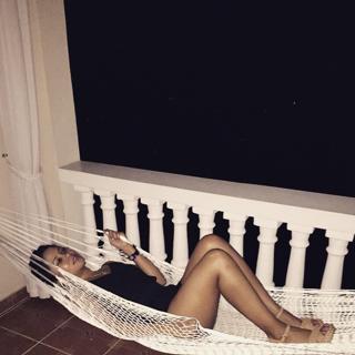Angela Yee feet photo thumbnail