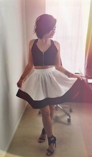 Demi Lovato feet photo thumbnail