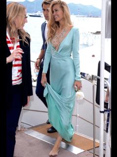 Petra Nemcova feet photo thumbnail