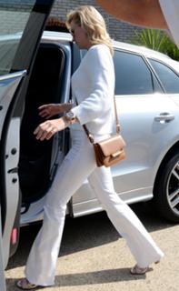 January Jones feet photo thumbnail