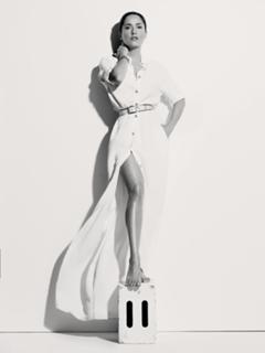Salma Hayek feet photo thumbnail