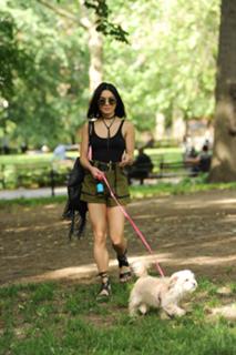 Vanessa Hudgens feet photo thumbnail
