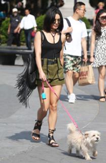 Vanessa Hudgens feet photo thumbnail