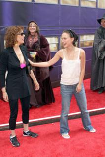 Natalie Portman feet photo thumbnail