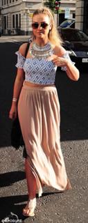 Perrie Edwards feet photo thumbnail