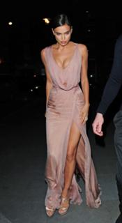 Irina Shayk feet photo thumbnail
